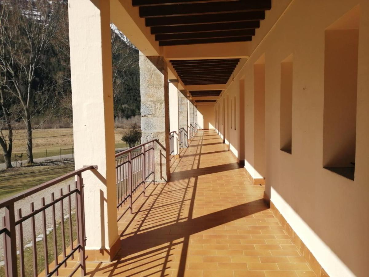 La Casa De Pineta Hostel Bielsa Kültér fotó